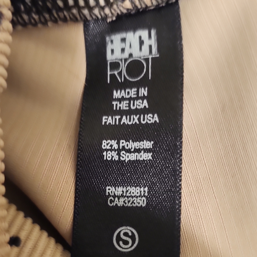 Beach Riot Ayla Legging In Taupe and Black Leopard Print Leggings - Picture 5 of 5